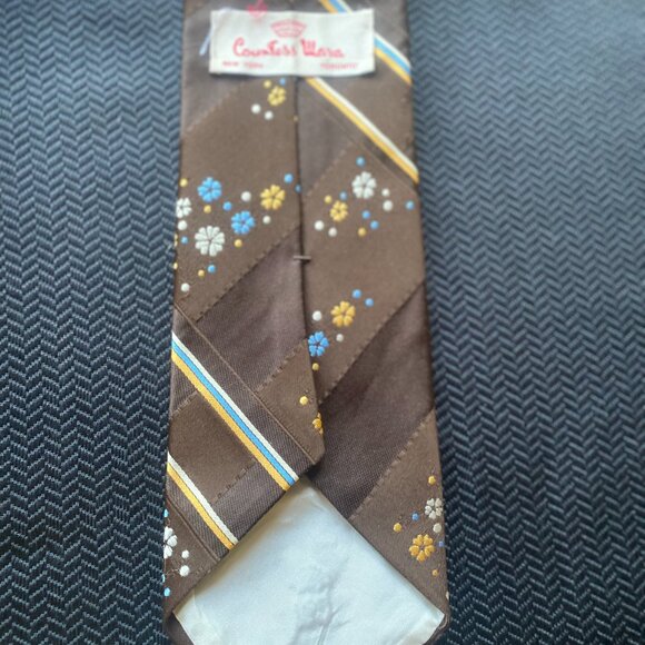 24- The Mr. James Tie – Vintage 1980s Wide Brown Floral Tie - Picture 3 of 8